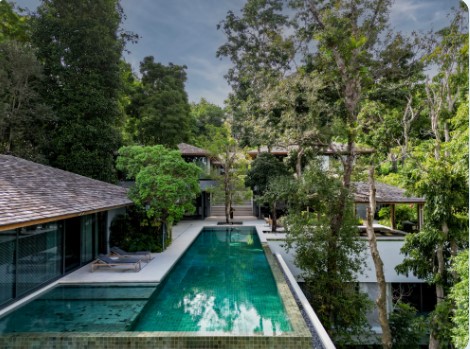 Территория комплекса